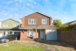2, Lancaster Gardens, Rayleigh SS6 8UR