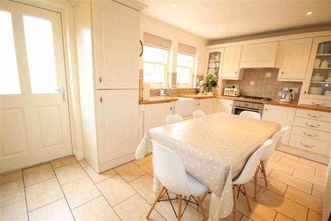 Kitchen/Dining Room