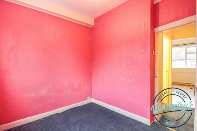 Rear double bedroom