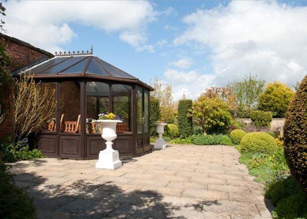 Summer House