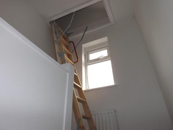 Access to loft room