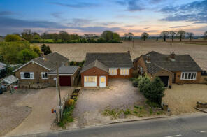 Valkyrie, Belchmire Lane, Gosberton, Spalding PE11 4HG