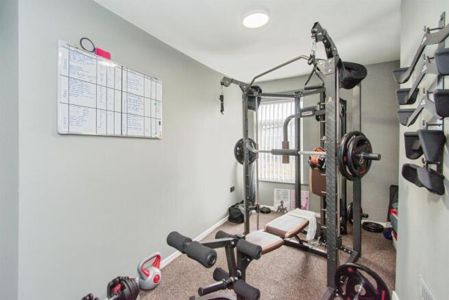 2 bed Terraced for sale Image 10