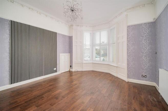 281 Strathmartine Road Dundee-5.JPG