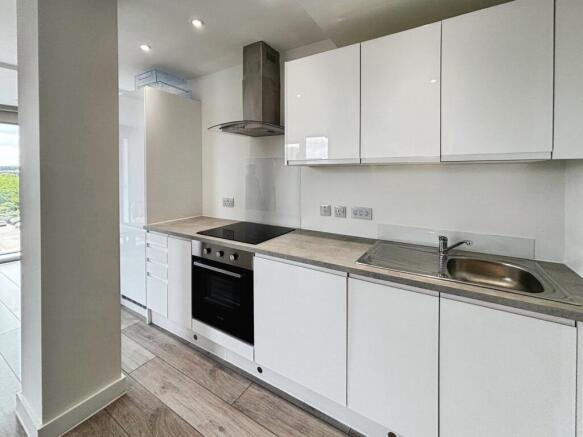 1 bed Flat to rent Image 4