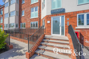 Flat 17, Clermont House, Long Road, Canvey Island SS8 0JY