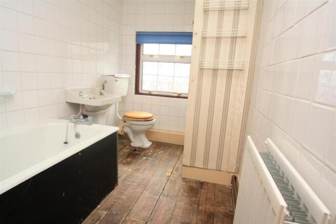 bathroom.JPG