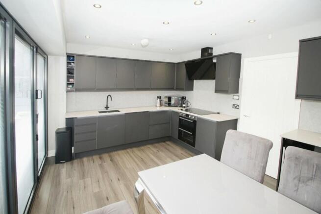 Dining Kitchen
