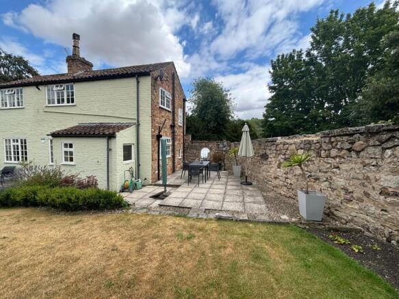 2 bed Detached to rent Image 9