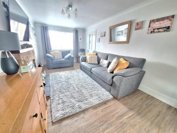3 bed House for sale Image 7