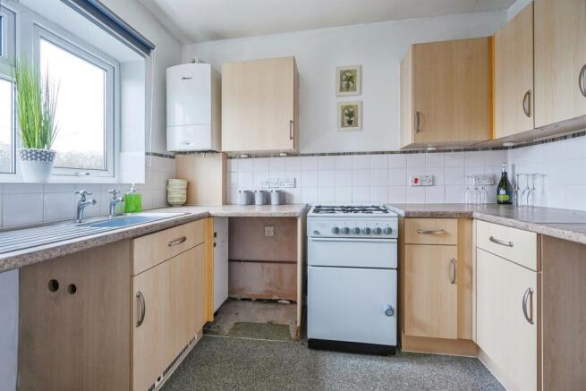 Kitchen: