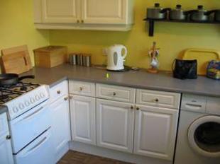 Kitchen 8'7 x 7'10