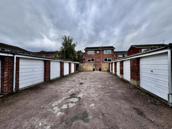 20250917_153741928_iOS