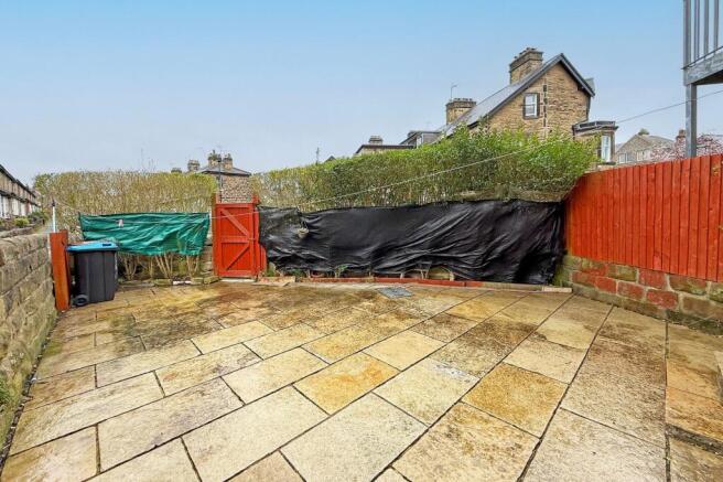 4 bed Town House for sale Image 5