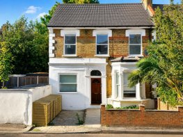 Ground Floor Flat, 16, Colless Road, Tottenham, London N15 4NR