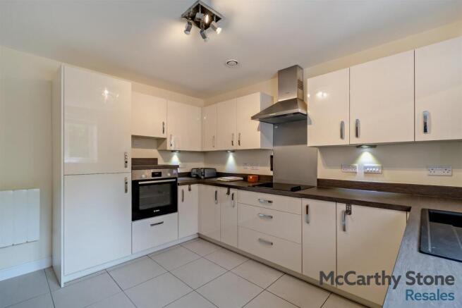 1 bed Apartment for sale Image 11
