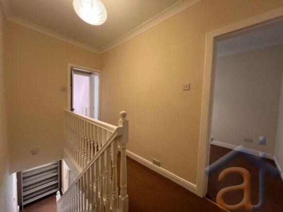 Bedroom 2 - Photo 3