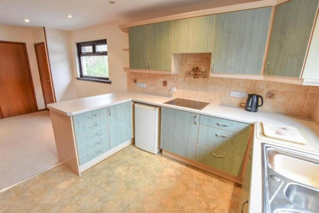 KITCHEN-DINER