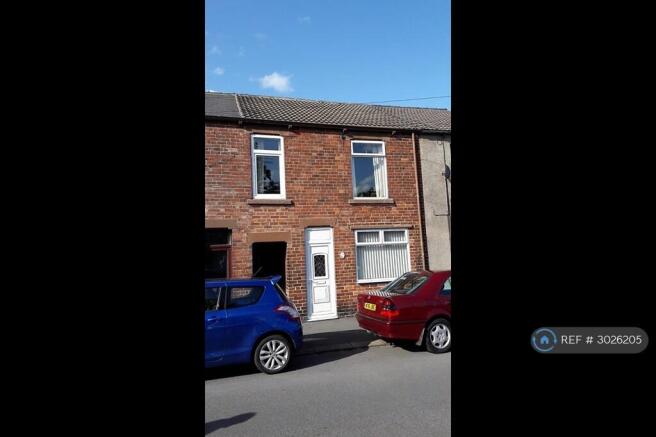 2 bed Terraced to rent Image 12