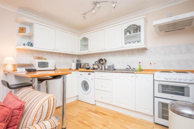 90cCromerRoad,Mundesley-11.jpg