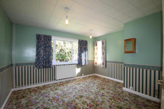 Hilltop Bedroom1.jpg