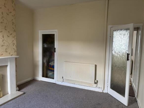 3 bed Terraced for sale Image 9