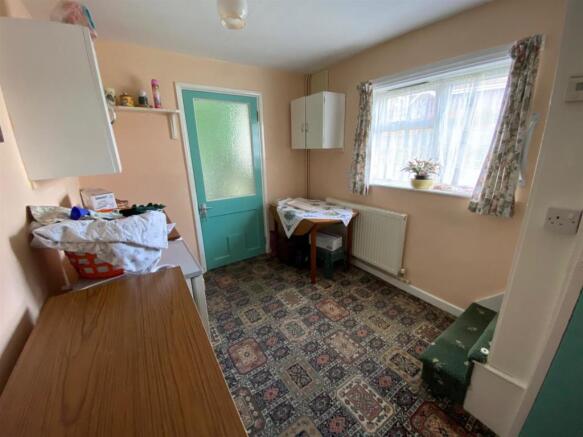 Dining Room.jpg