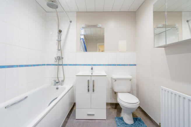 8412093-interior22-800