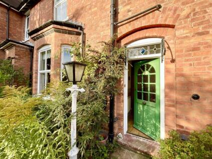 South Crescent, Bromsgrove, Worcestershire, B60
