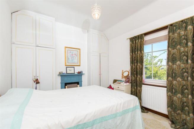 14 Neville Road-18.jpg