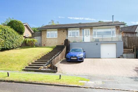 Springwood Road, Heathfield, East Sussex, TN21 8JY