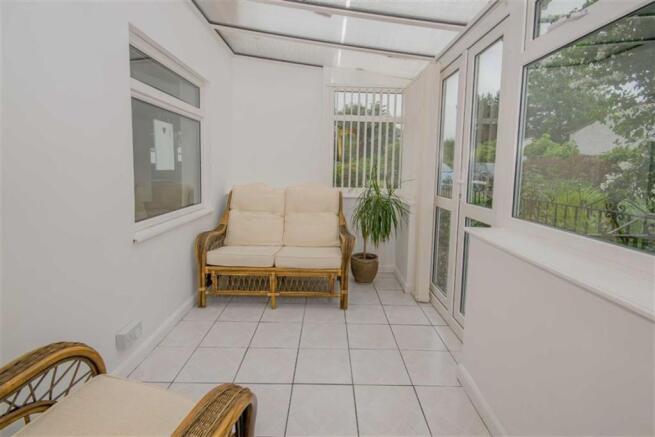 GARDEN ROOM