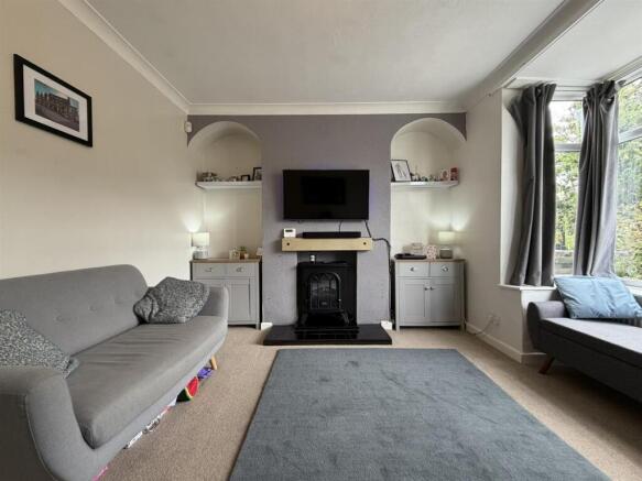 2 bed House for sale Image 8
