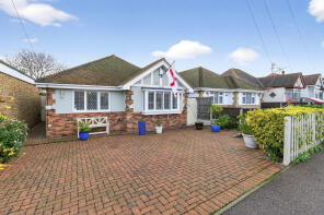 1, Clifton Road, Rochford SS4 3HH