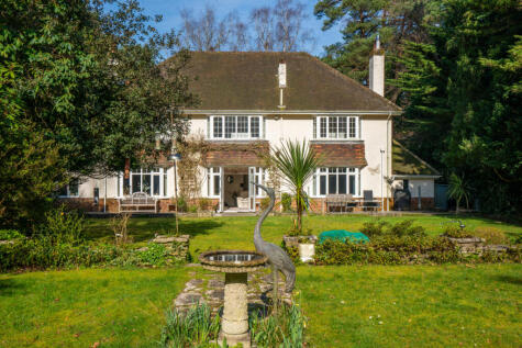 Western Avenue, Branksome Park, Poole, Dorset, BH13