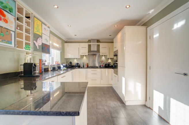 Kitchen 2