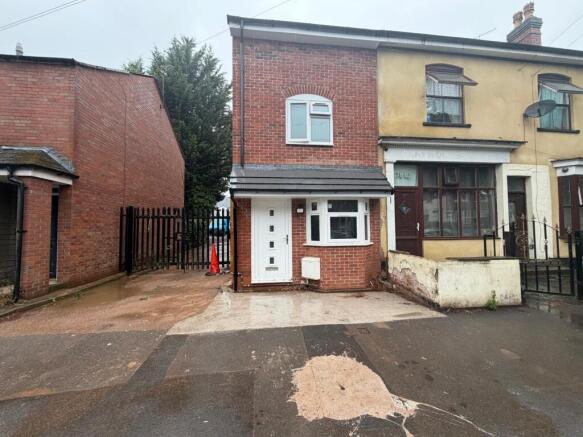 5 Bedroom Home , Birmingham B18 - Only Available