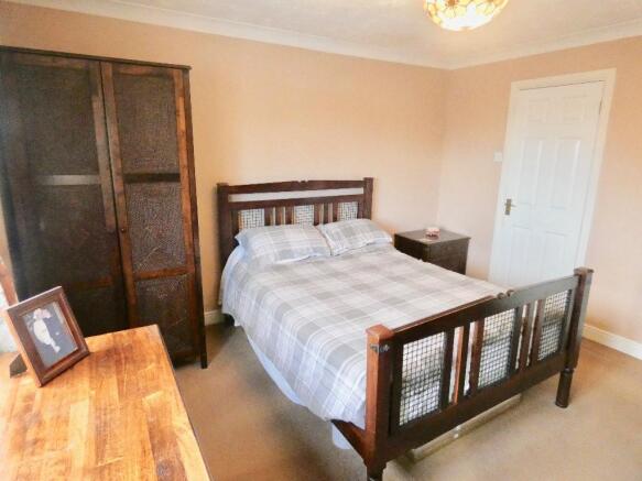 bedroom1