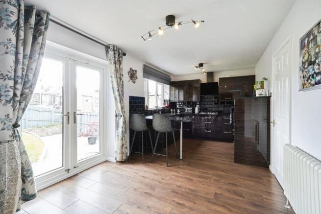 3 bed Detached for sale Image 7