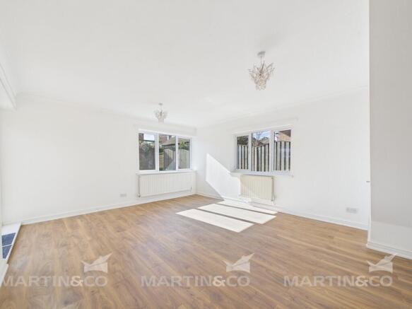 3 bed Detached Bungalow for sale Image 11