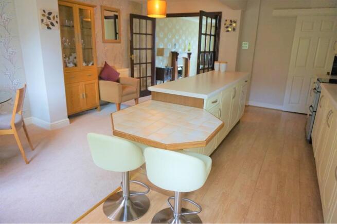 Kitchen / Diner