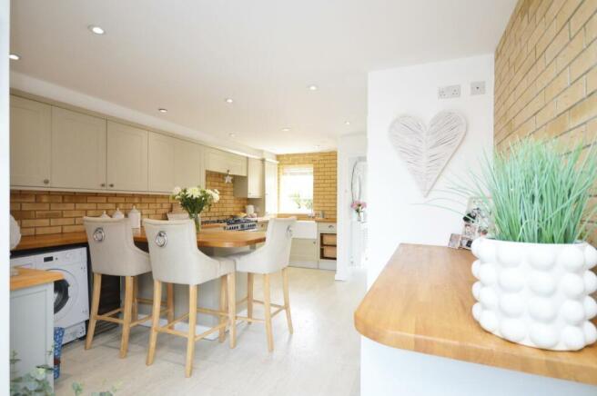 Kitchen/Breakfast Room