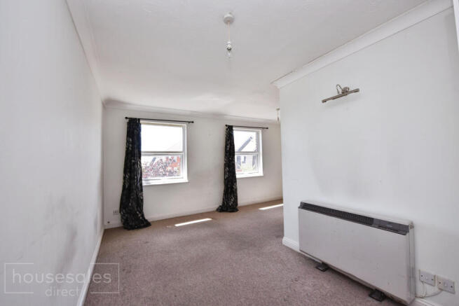Living/Kitchen Area