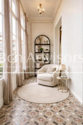Exclusiva-vivienda-modernista-de-lujo-en-finca-...