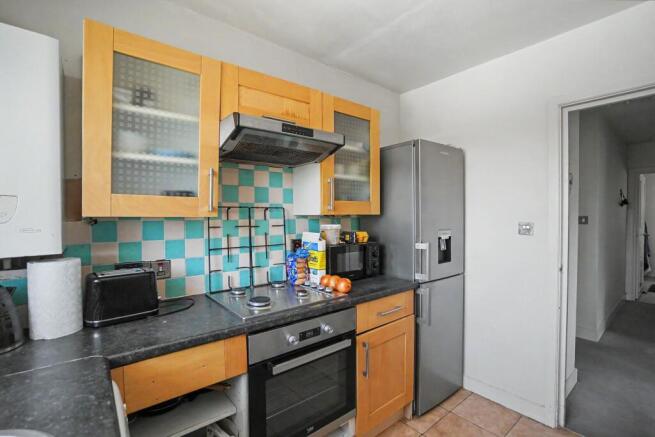 Flat 1, 21 Streatham Common North, Streatham, SW16 3HJ