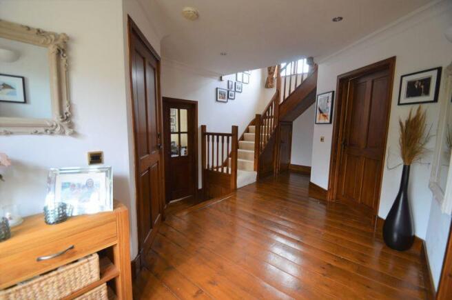 RECEPTION HALLWAY