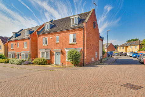 Parker Way, Little Canfield