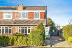 48, Highfield Crescent, Overton, Wakefield WF4 4RA