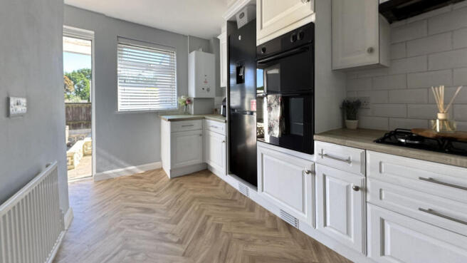 Kitchen 1