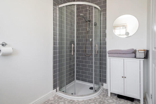 Master Ensuite